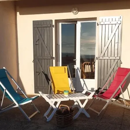 Superbe Vue Sur L'ocean, Acces Direct A La Holiday home