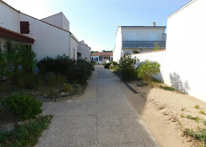 Superbe Vue Sur L'océan, Accès Direct à La *